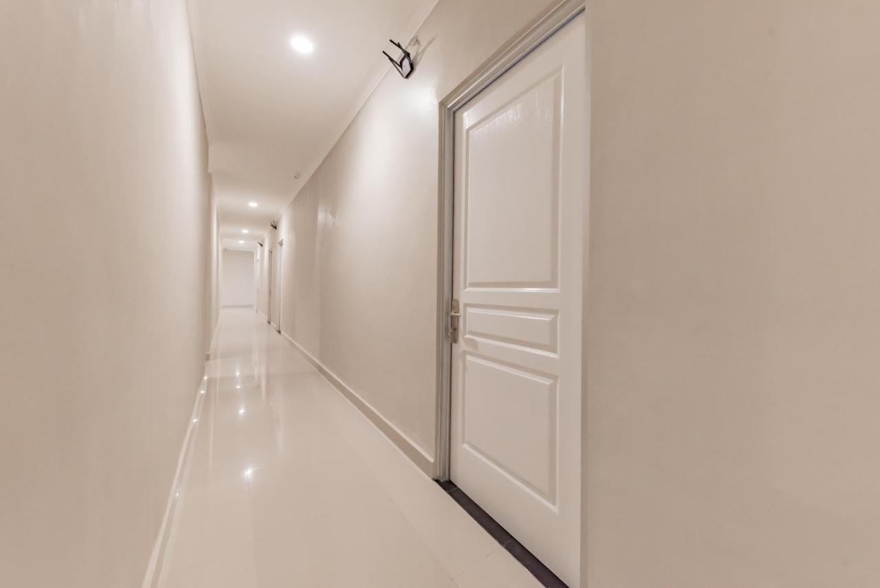 Reddoorz Plus Near Surapati Core Bandung Bagian luar foto
