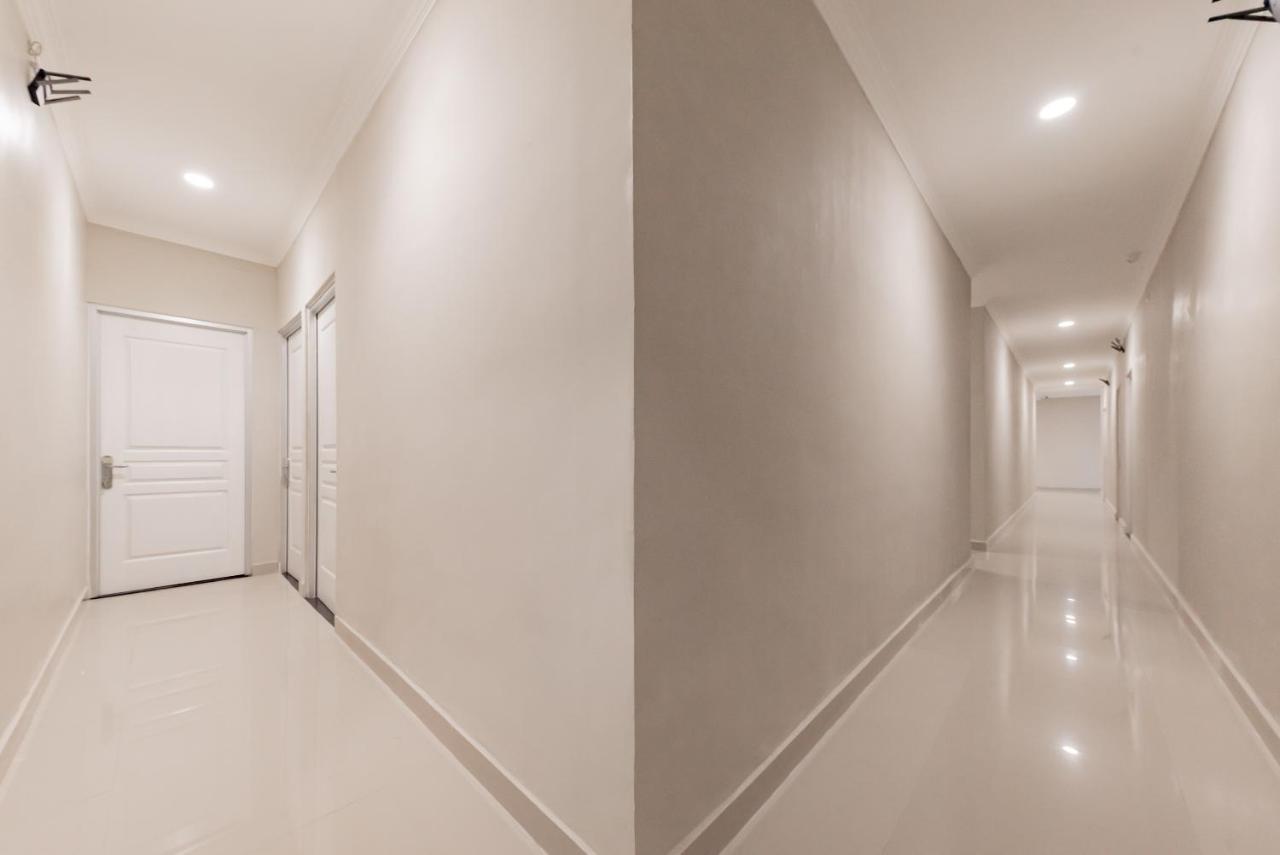 Reddoorz Plus Near Surapati Core Bandung Bagian luar foto